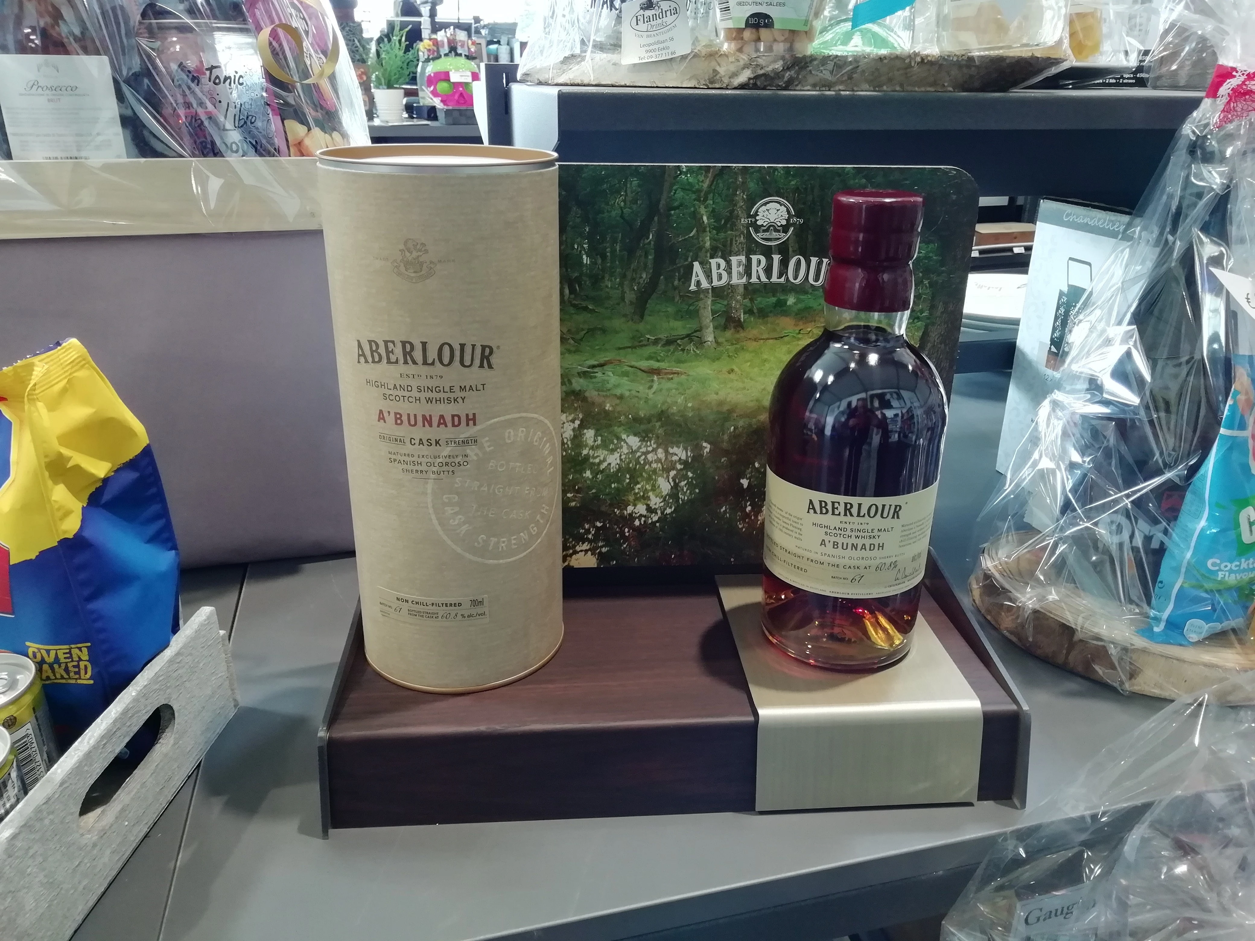 Aberlour — Counter display with base and branded back panel