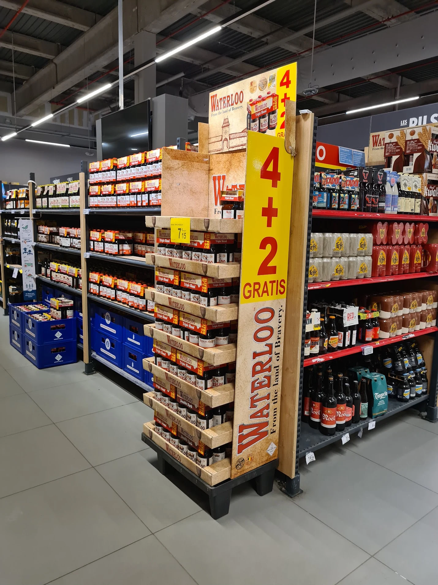 Waterloo — Floor display in store