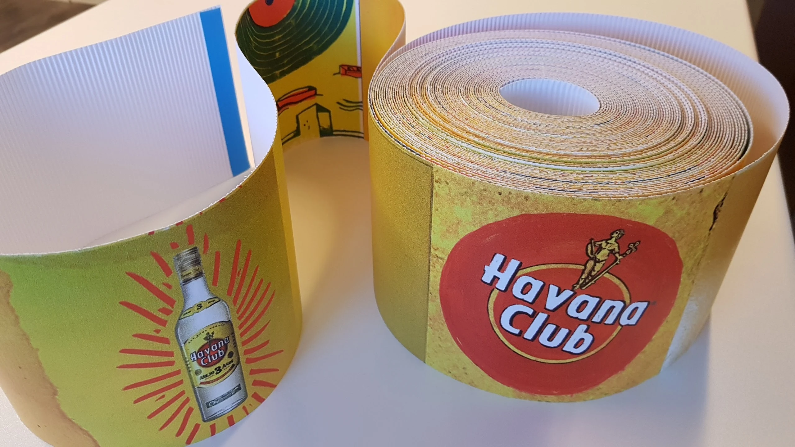 Havana Club — Detail of the roll and printed band