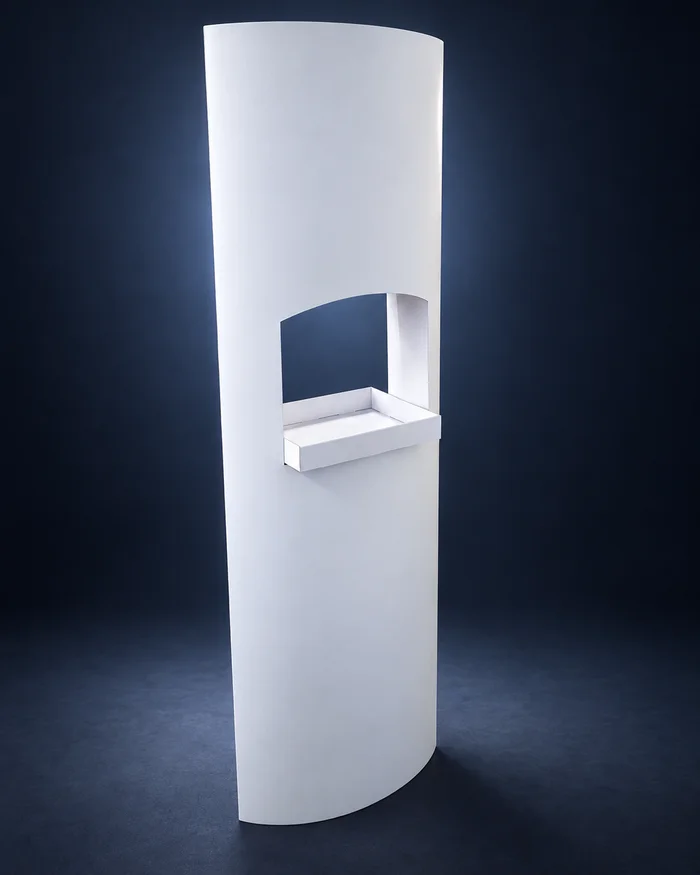 Totem · mockup — Displays & totems