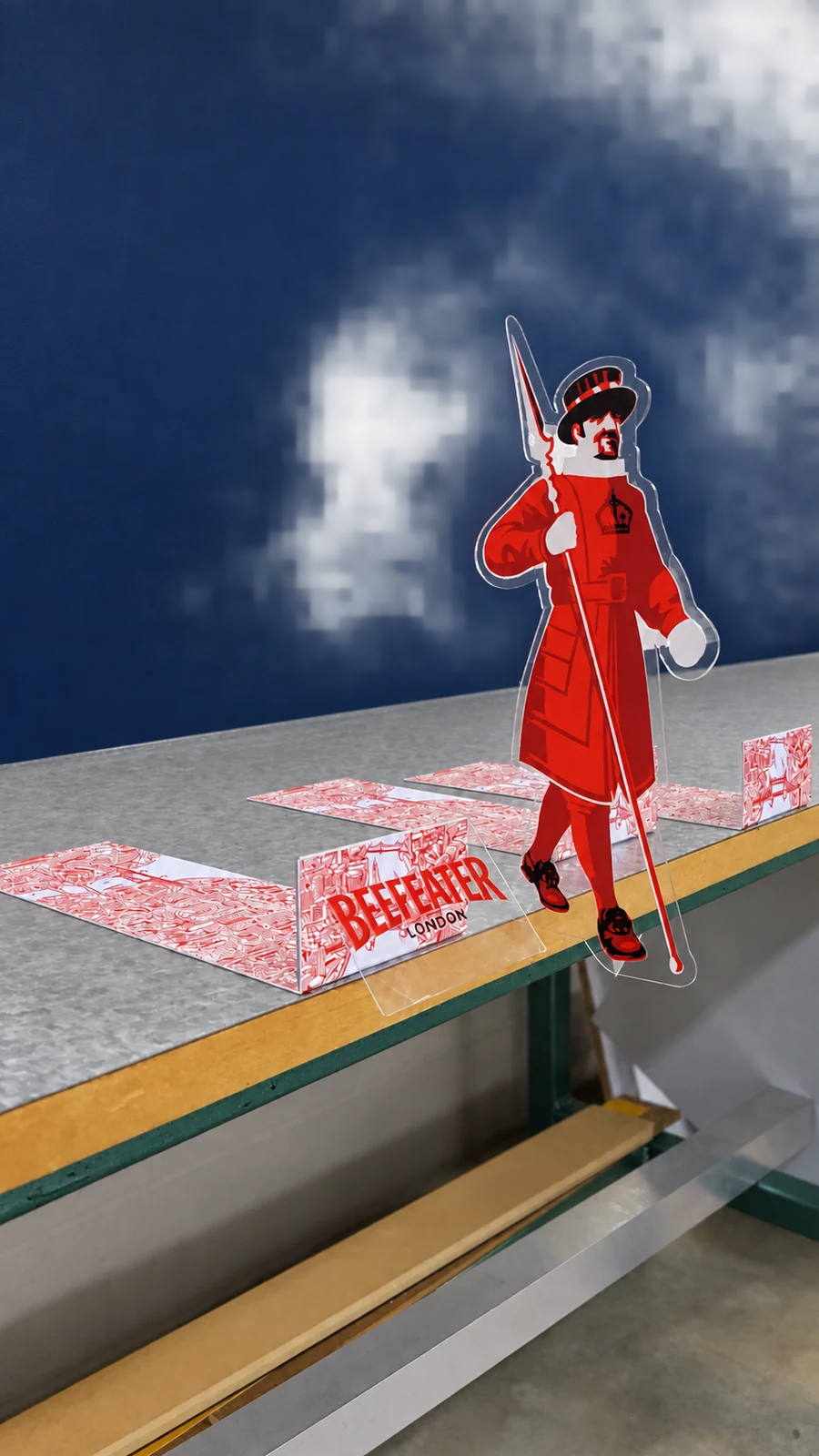 Beefeater — Acrylic POS elements
